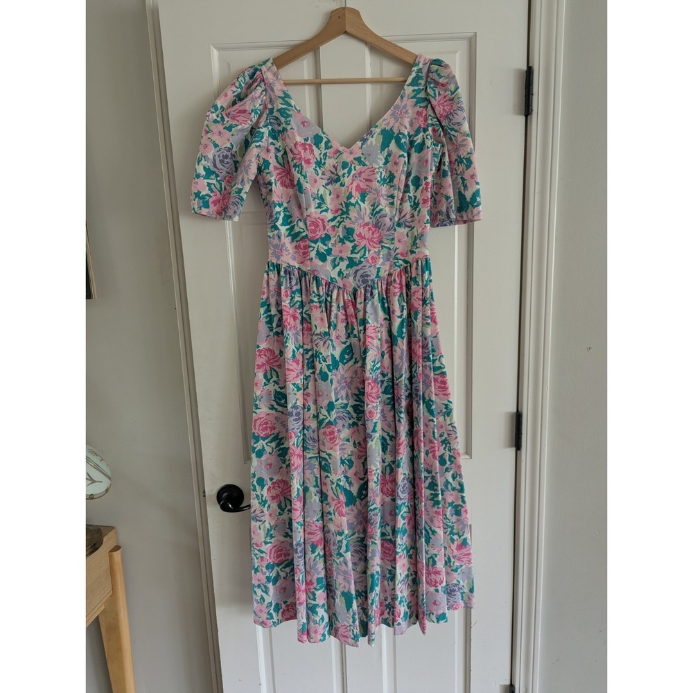 Laura Ashley Dress Womens Size 12 Floral Cottagecore Vintage Sweetheart Midi - Picture 2 of 11
